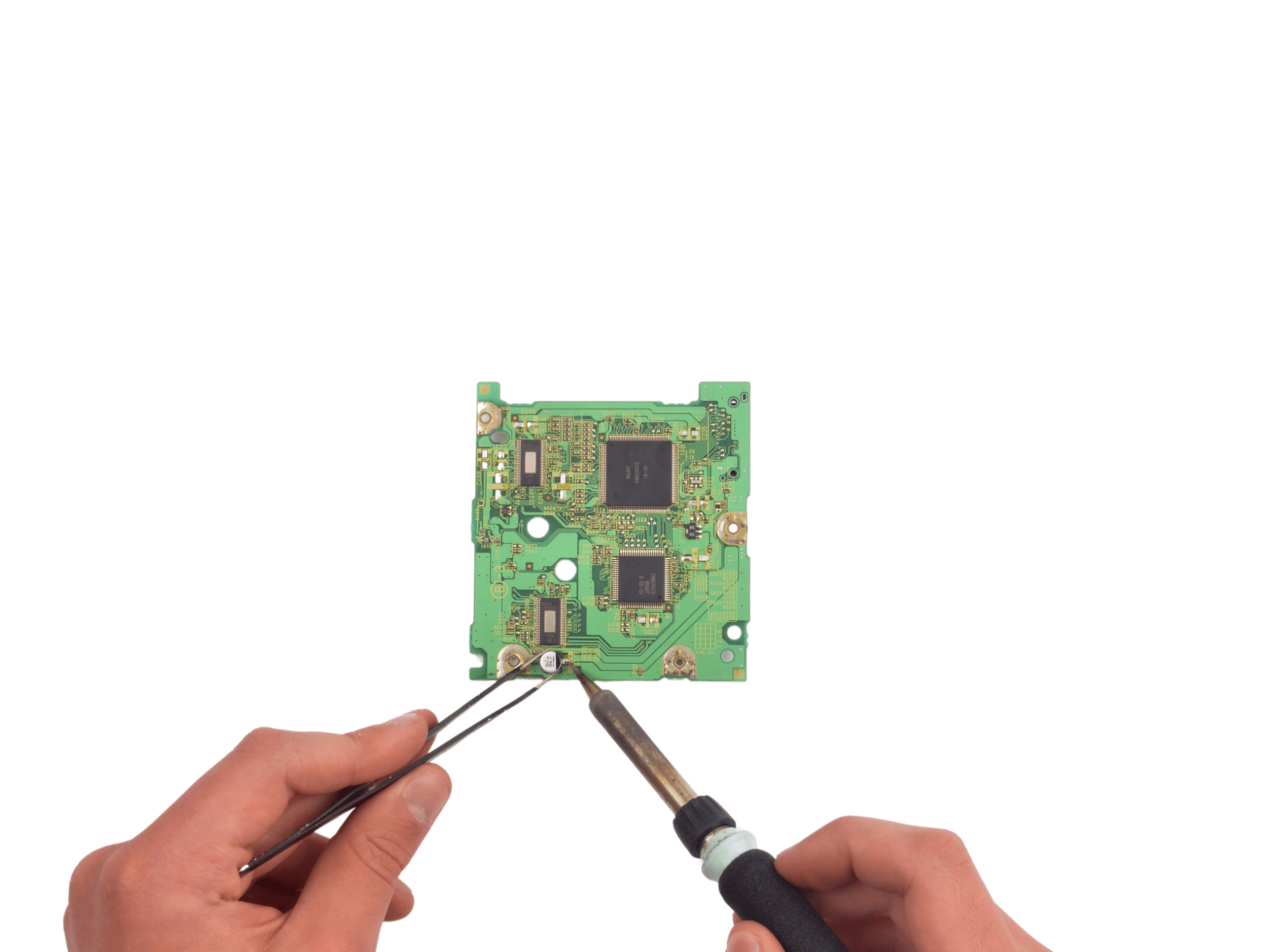 Gamecube Laser Condensatoren Vervangen - 19