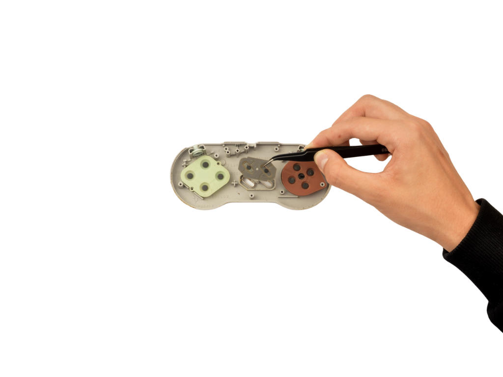 Super Nintendo Controller Startknop Repareren - 7